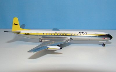 4660304