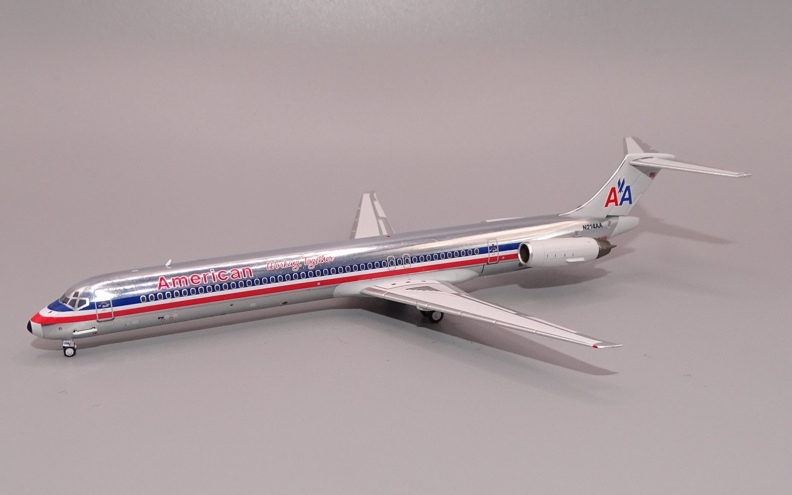 American Airlines | McDonnell Douglas MD-82 | N214AA | NG Models