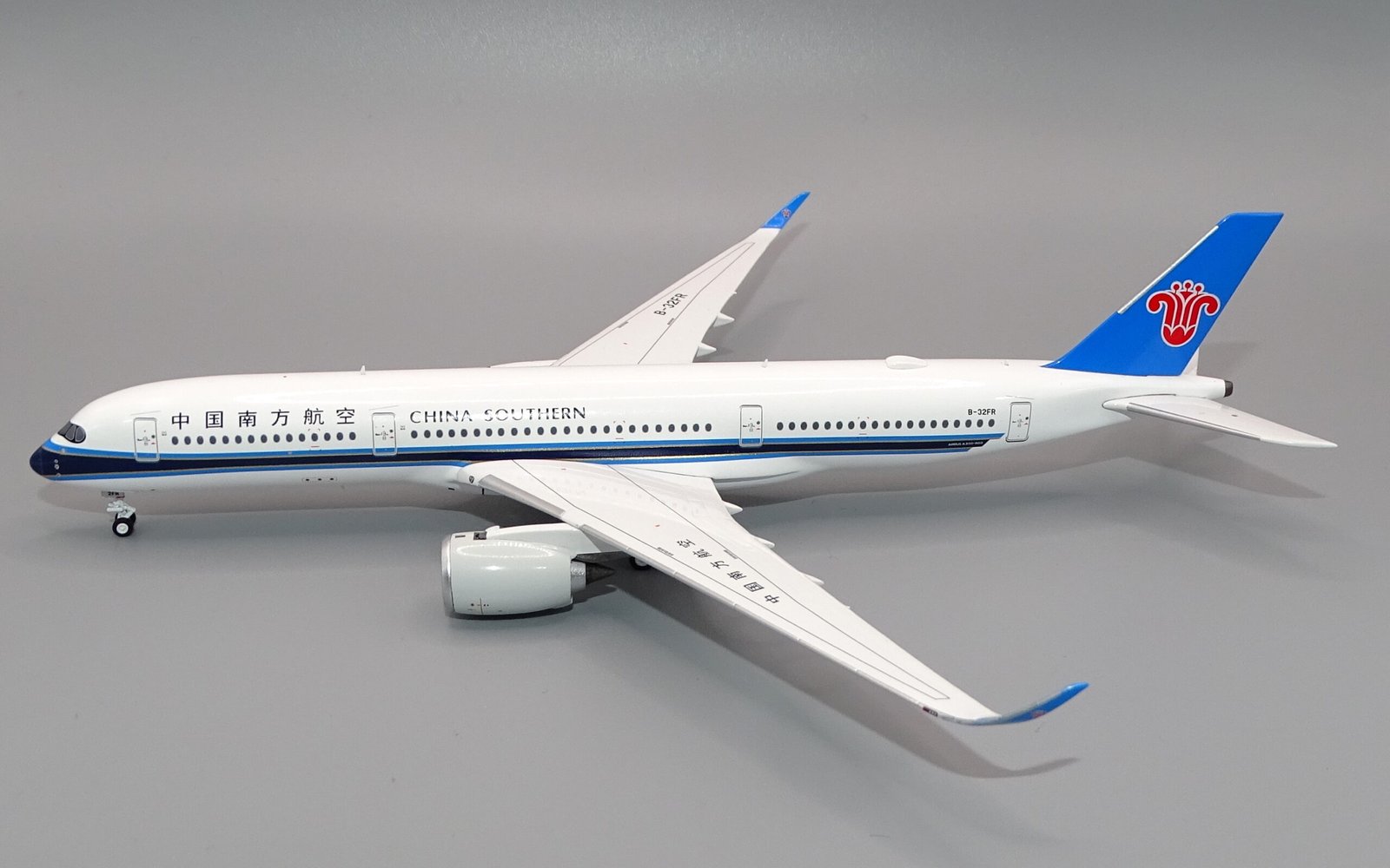 CZ_A359_B-32FR_06