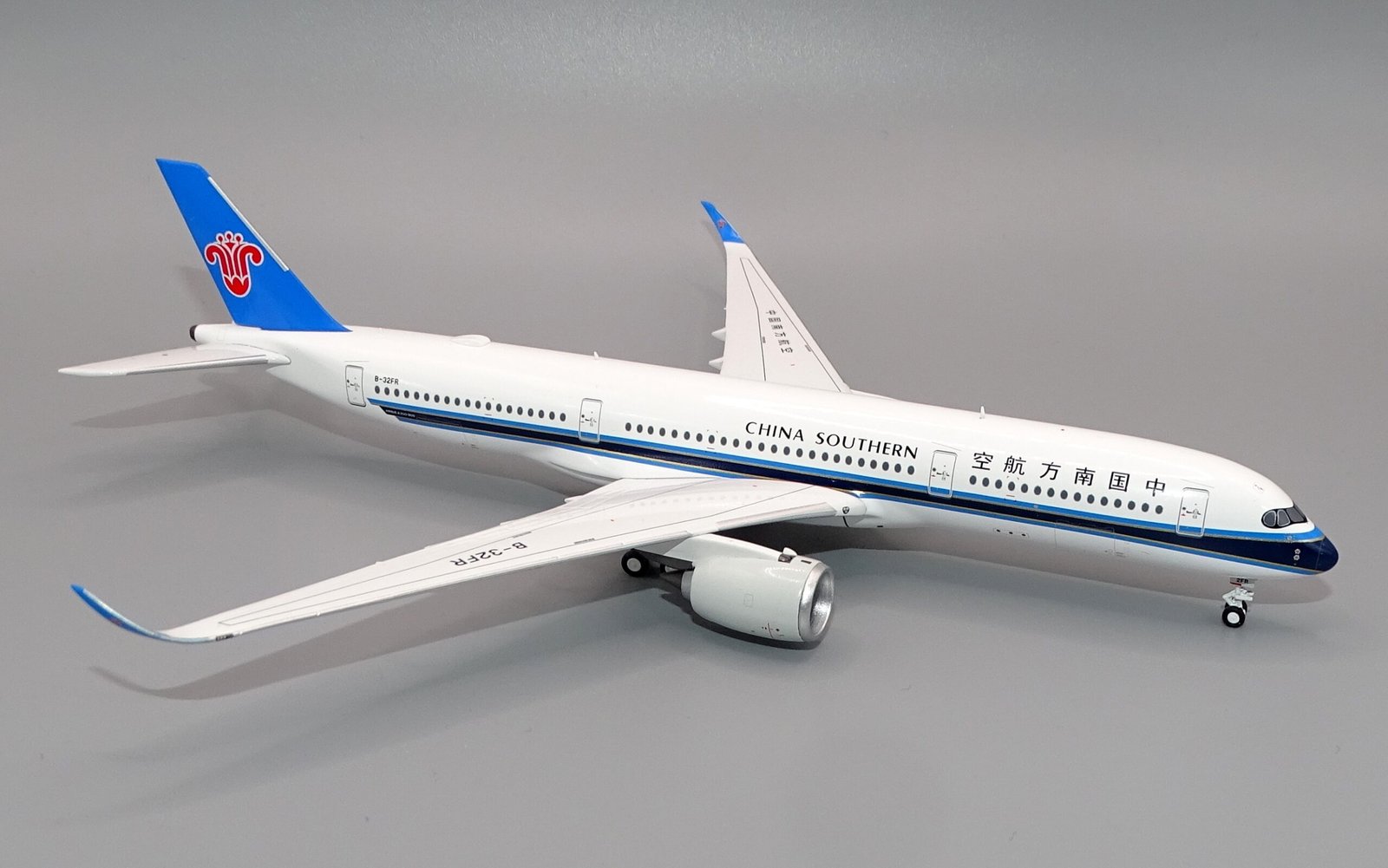 CZ_A359_B-32FR_16