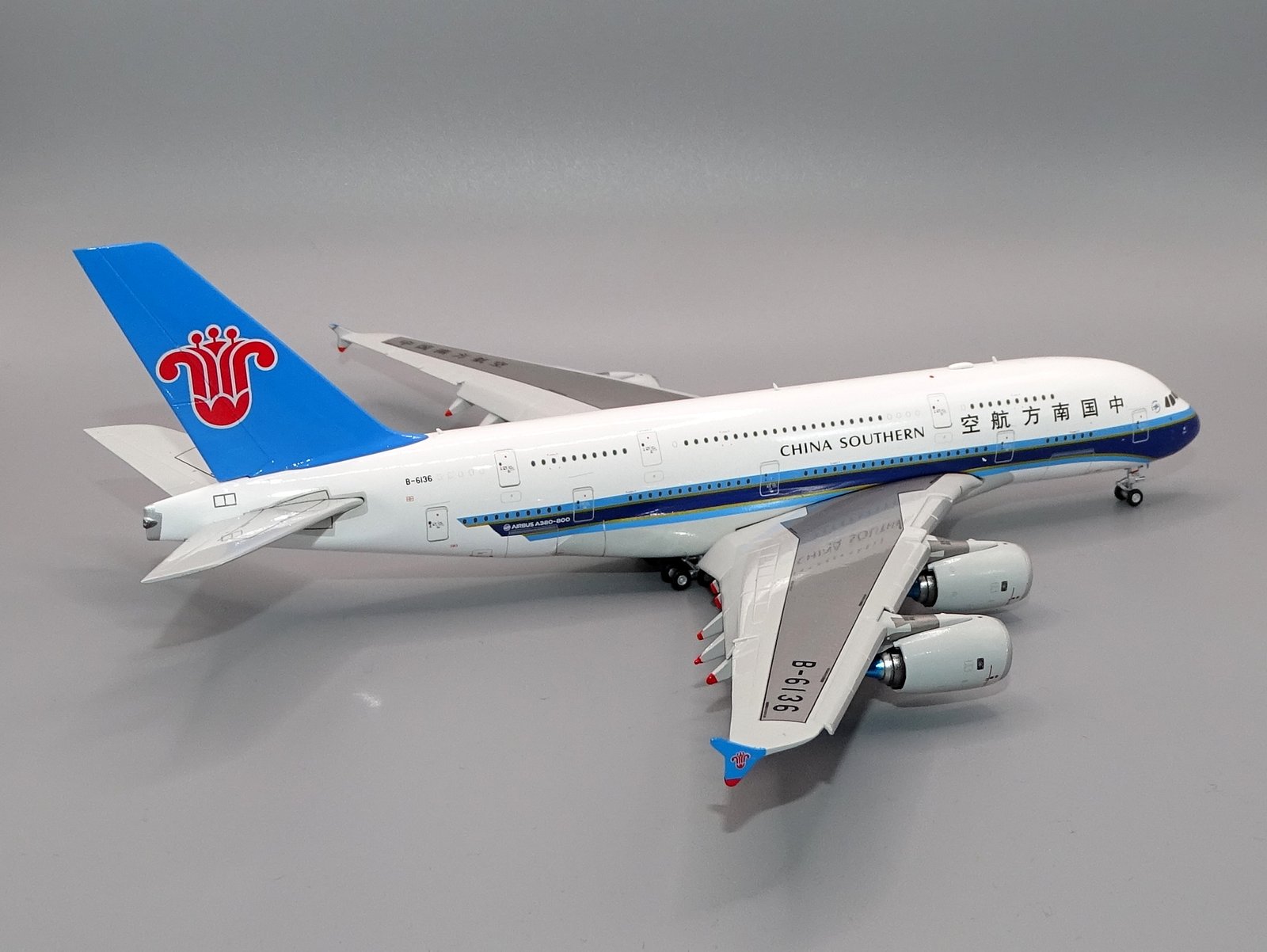 China Southern Airlines | Airbus A380-841 | B-6136 | HX Models