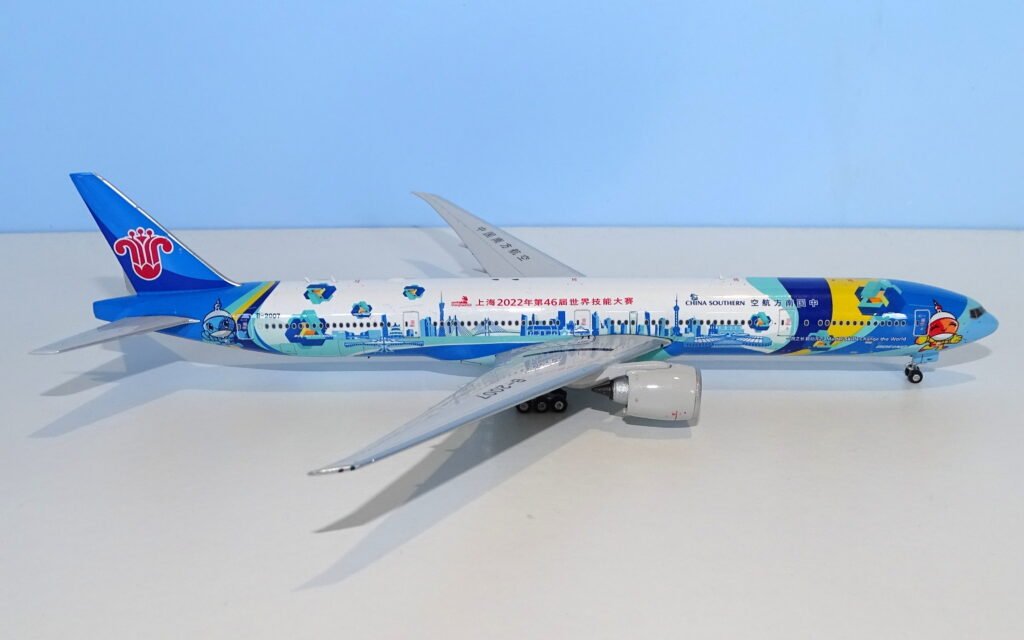 China Southern Airlines | Boeing 777-31BER | B-2007 | Phoenix Models