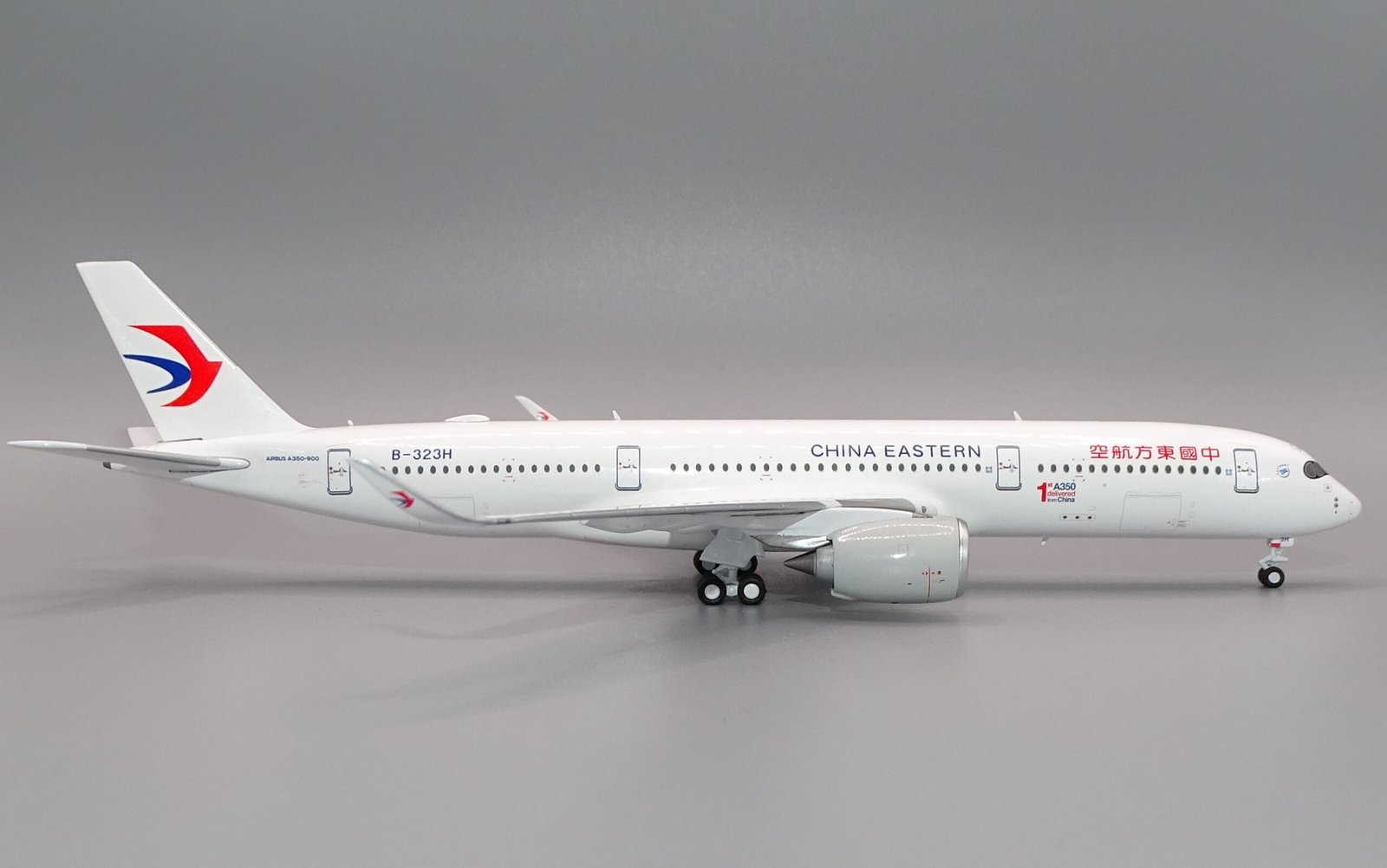 MU_A350_B-323H_12