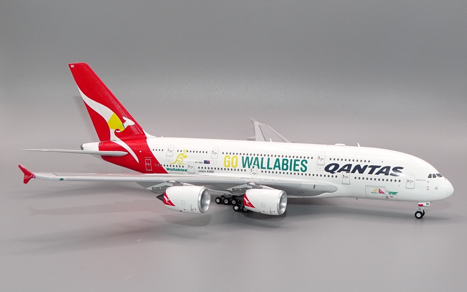 Qantas | Airbus A380-842 | VH-OQH | Apollo Models