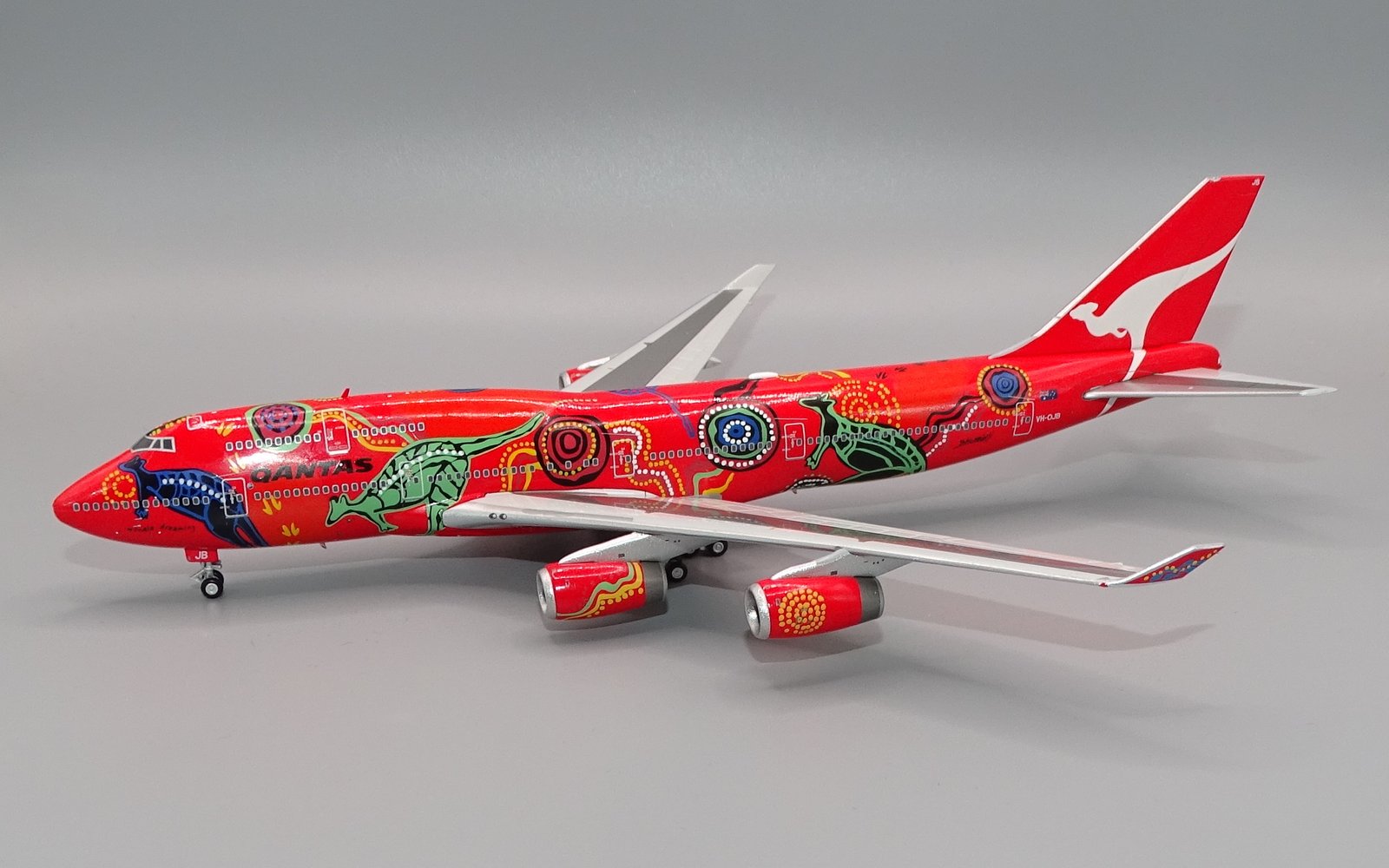 Qantas Boeing 747-438 VH-OJB by HX Models 1:400 Scale