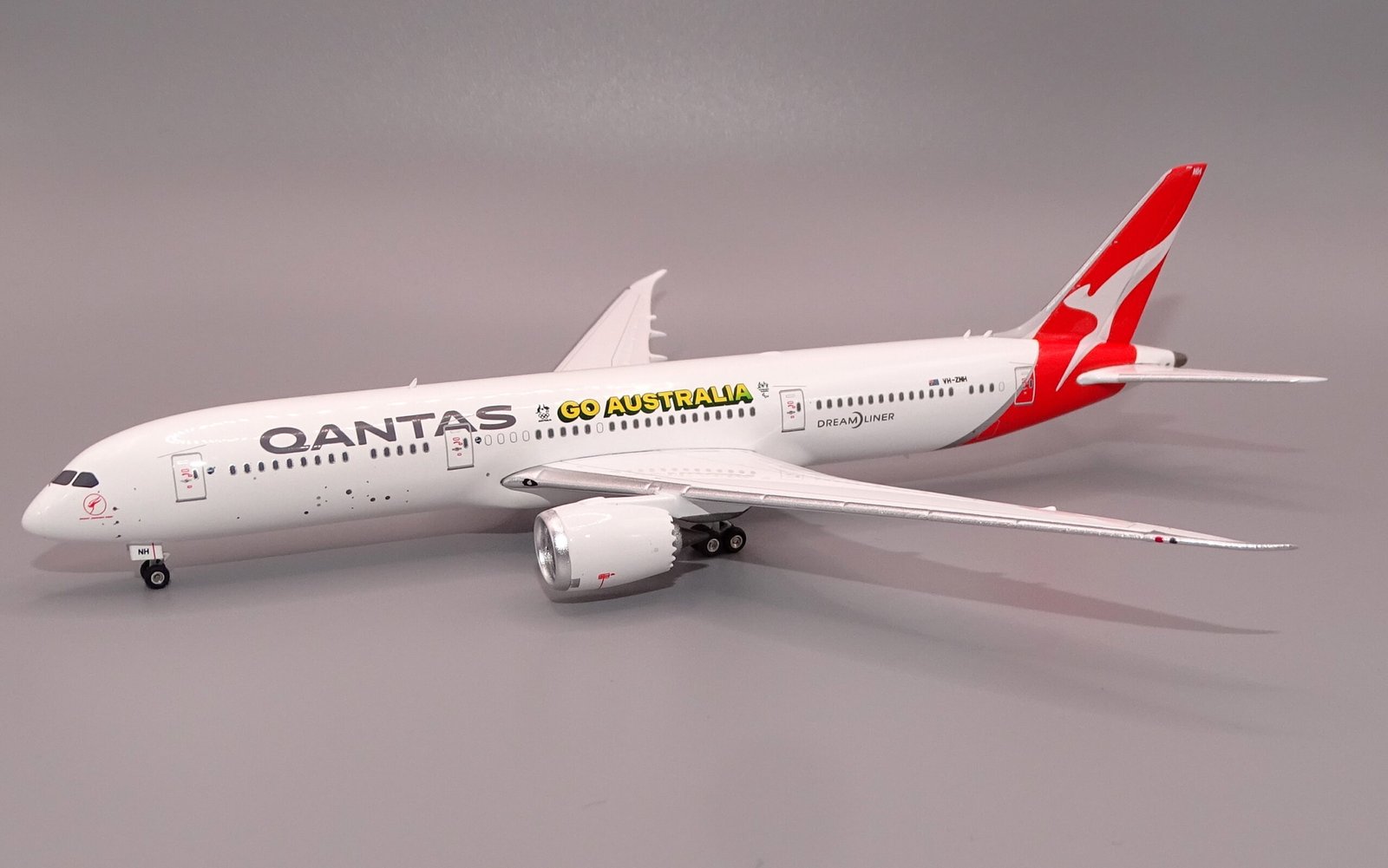Qantas | Boeing 787-9 | VH-ZNH | Phoenix Models
