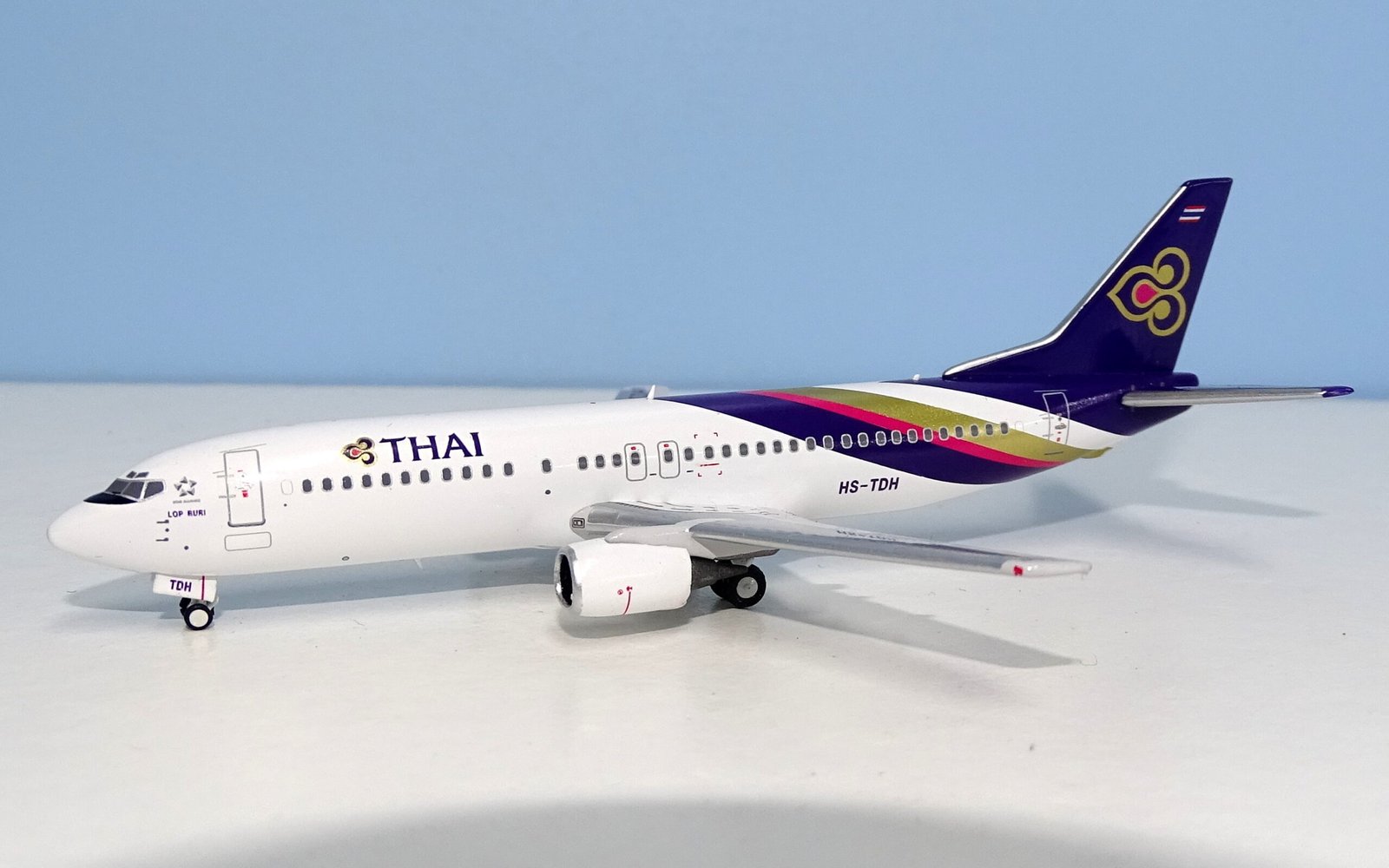 Thai Airways Int | Boeing 737-4D7 | HS-TDH | Miniature Models