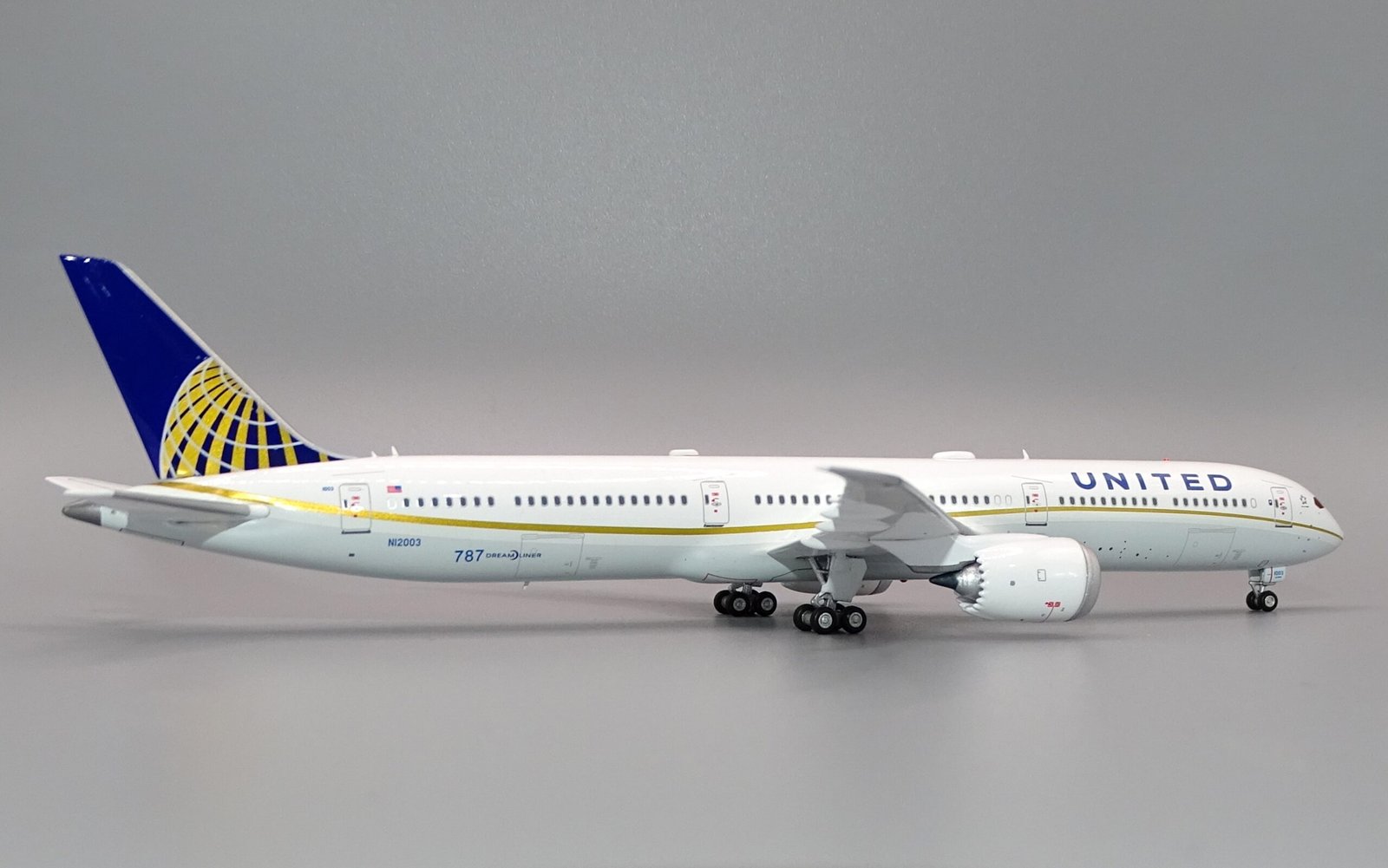UA_B7810_10