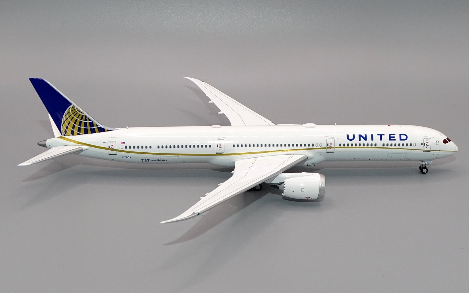 UA_B7810_11