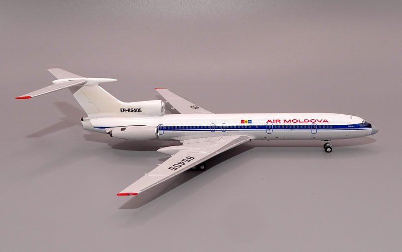 airmoldovaia-tu154-85405-10