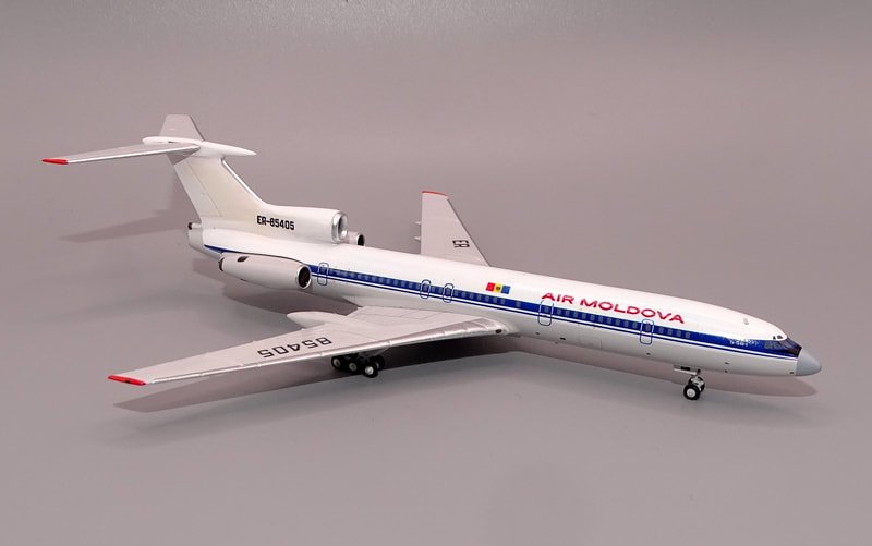 airmoldovaia-tu154-85405-12