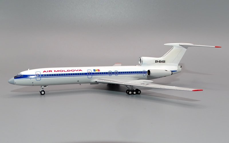 airmoldovaia-tu154-85405-14