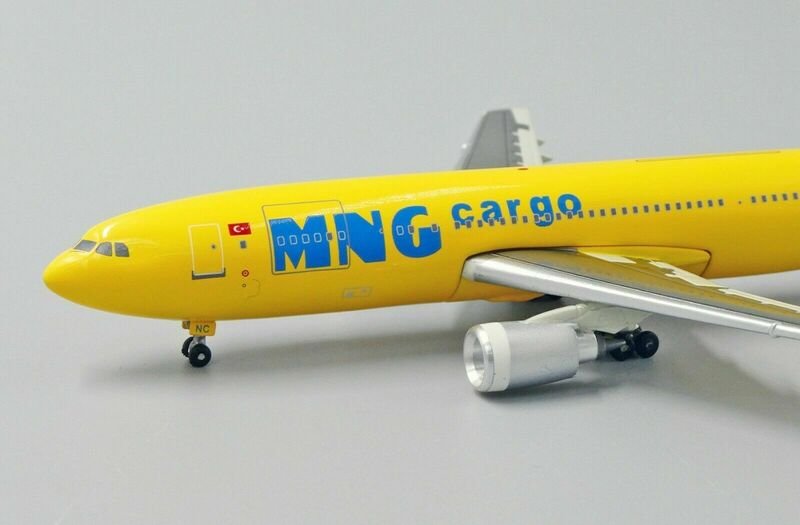 airplane-mng-cargo-airlines-airbus-a300-f-yellow-57-1