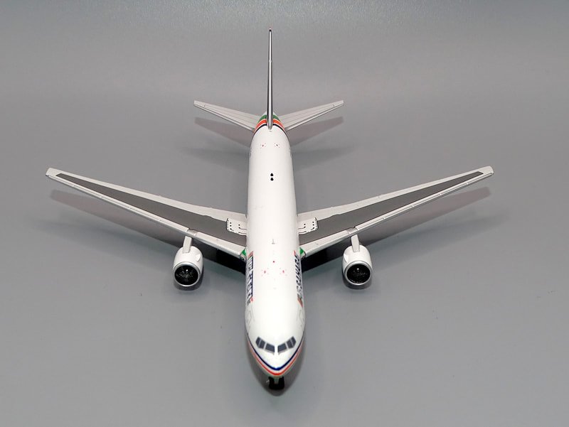 airsahara-b767-300-16
