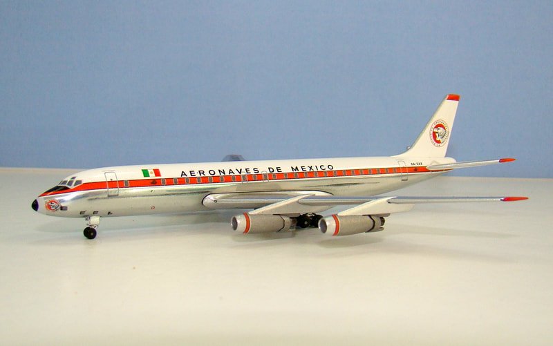 am-dc8-08