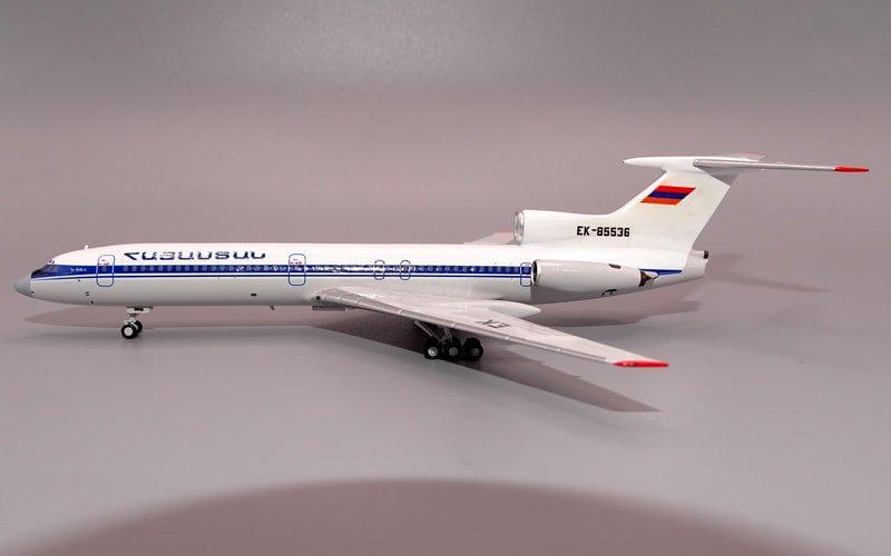 armenia-tu154-85536-03
