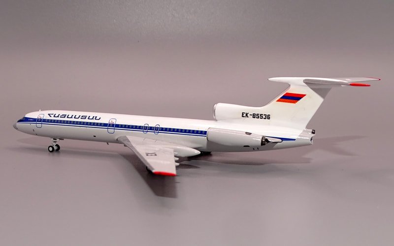 armenia-tu154-85536-05