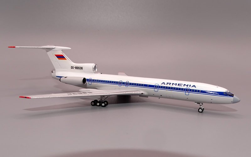 armenia-tu154-85536-11
