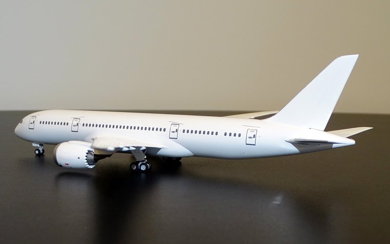 b787-8-ng-05