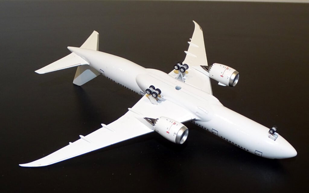 Boeing 787-8 1:400 Scale New Mould Sample - YESTERDAY'S AIRLINES