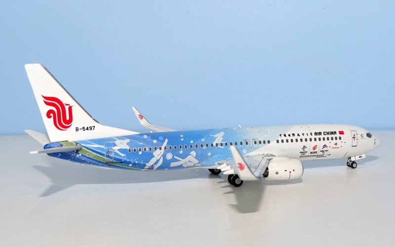 ca-b738-oly-07