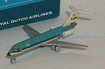 dc-9-30klmnc2