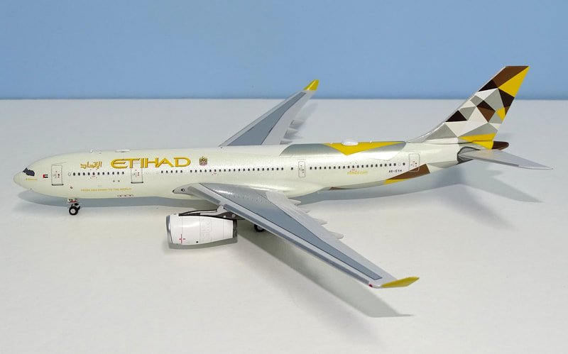 etihad-a332-04