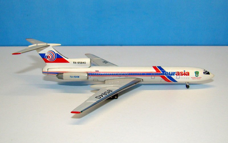 eurasia-tu154-09
