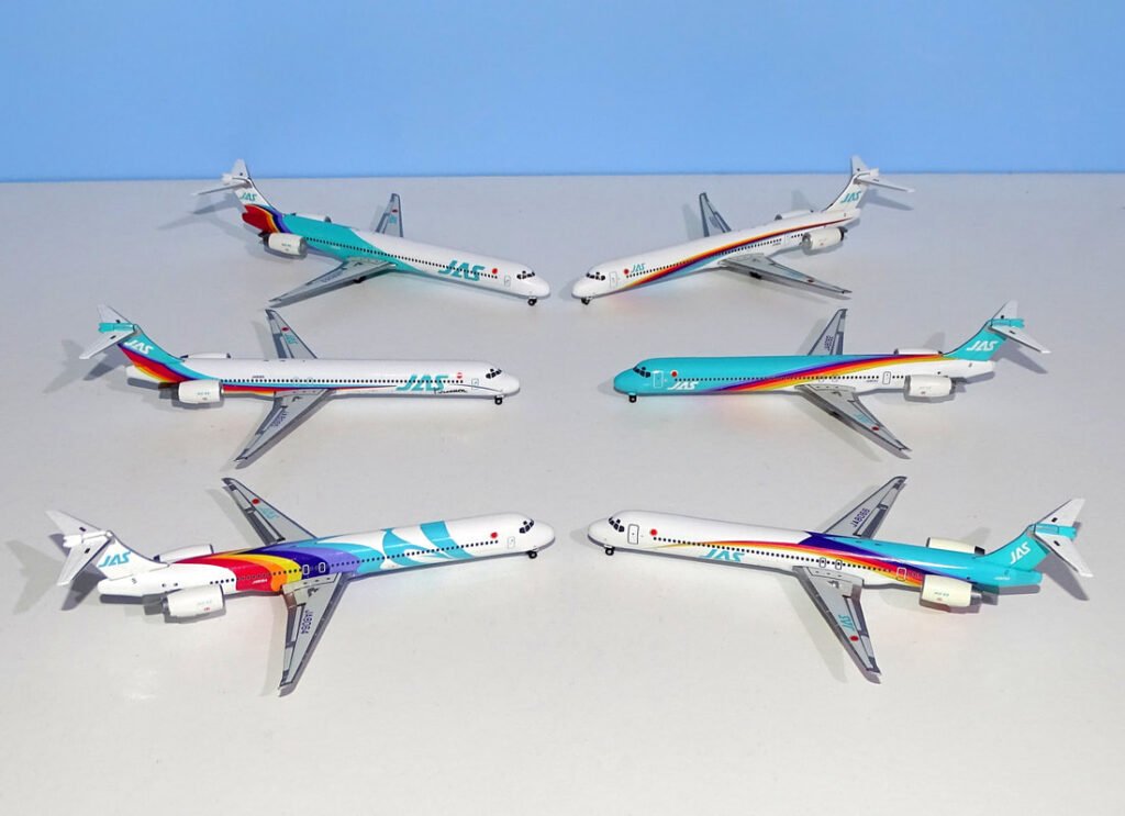Fly The Rainbow: Japan Air System's Kurosawa MD-90s - YESTERDAY'S