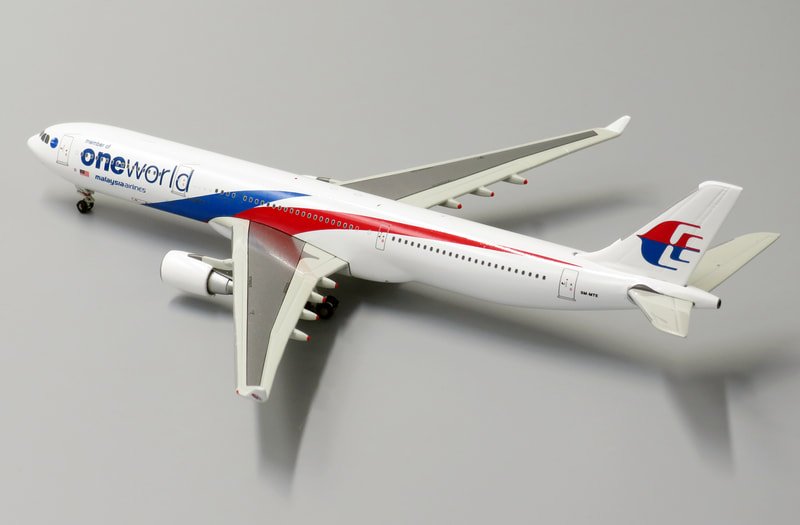 jc4301-malaysia-a330-323x-9m-mte-02