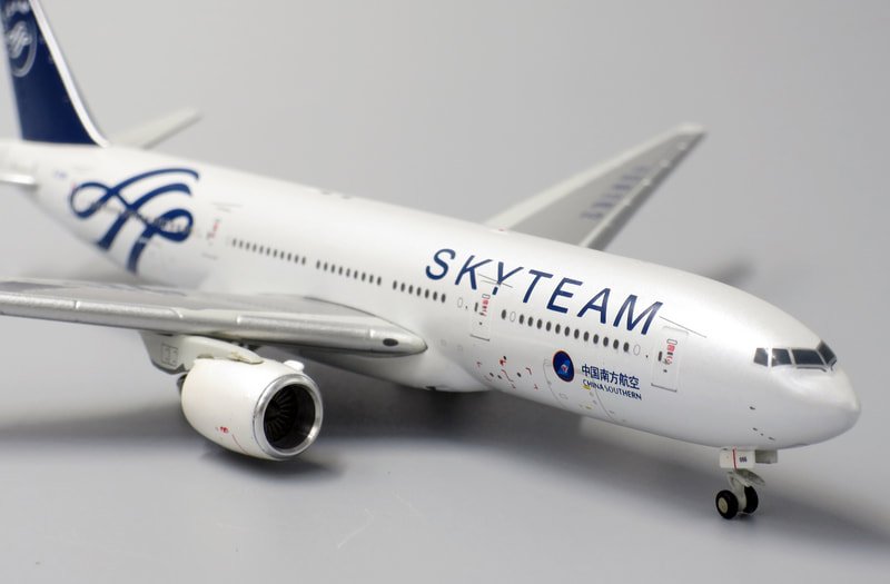 jcwings400-china-southern-b772-b-2056-jc4094-07