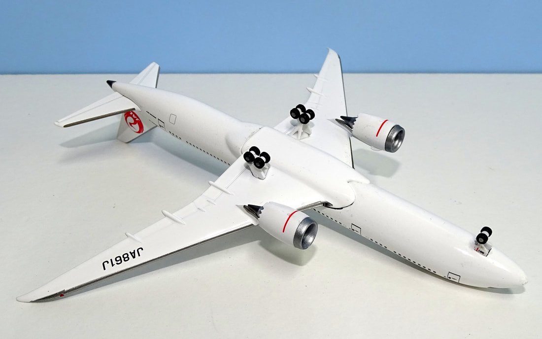 Jet Hut Model Boeing 787-9 in 1:400 Scale by Jet Hut - YESTERDAY'S AIRLINES