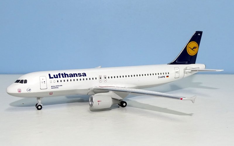 lh-a320-01