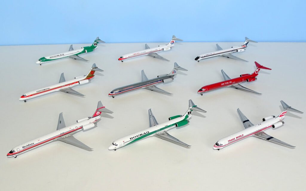 Standard Body McDonnell Douglas MD-80s in 1:400 Scale