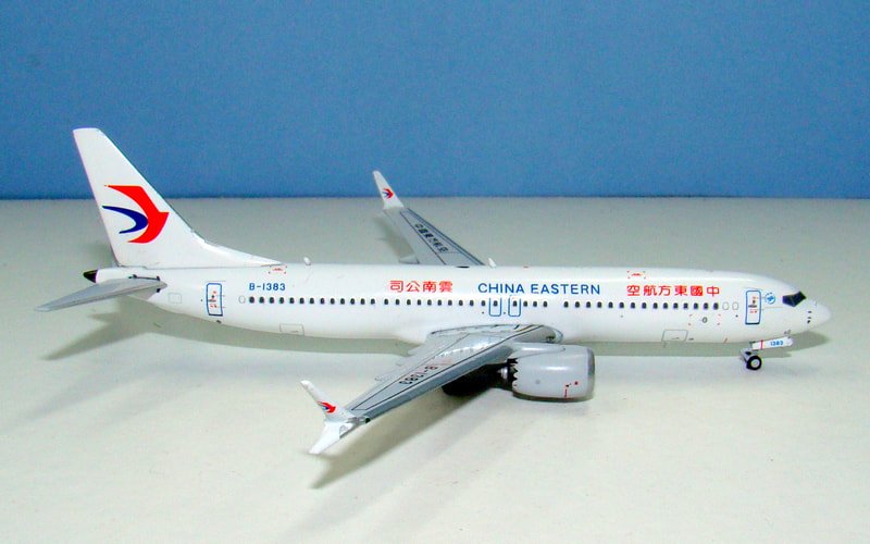 mu-b738m-010