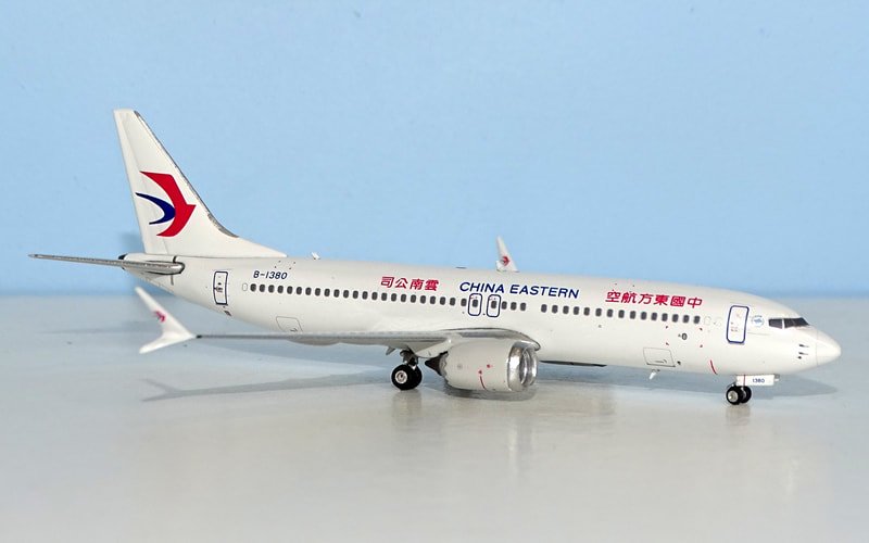 mu-b738m-11