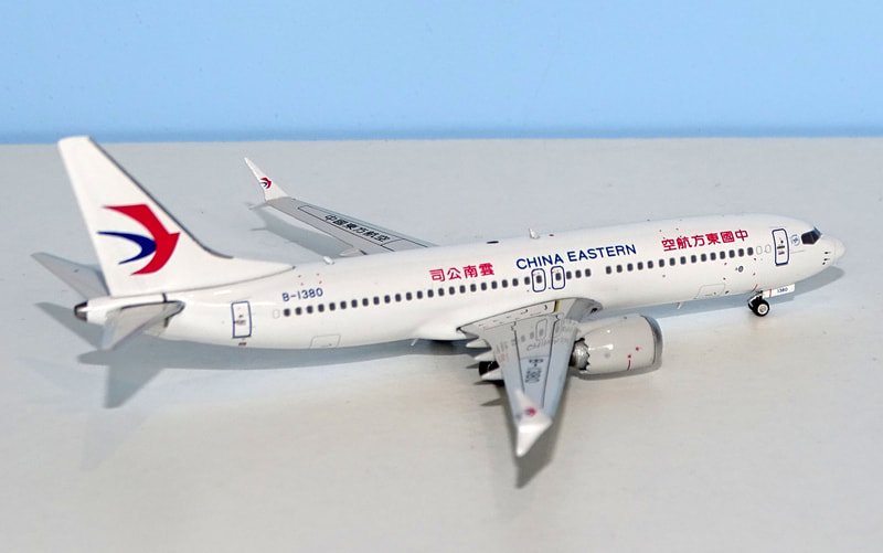 mu-b738m-ph-08