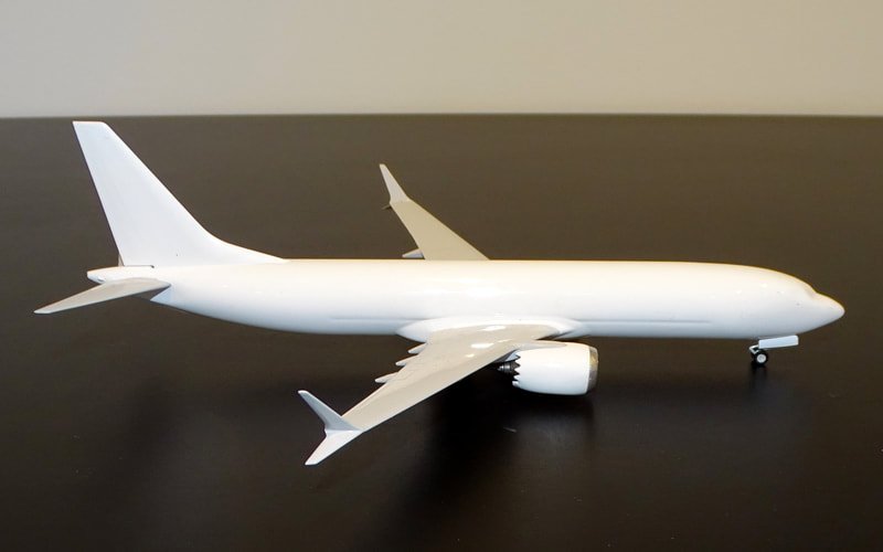 ng-737max8-200-10