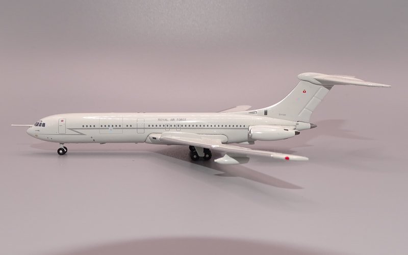 raf-vc10-sv108-03