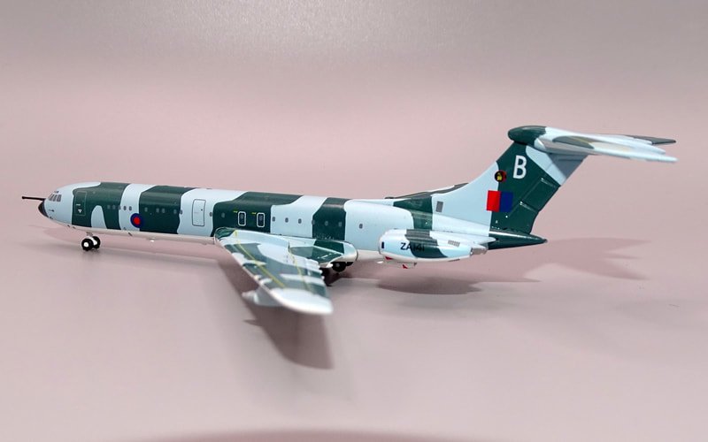 raf-vc10-za141-05