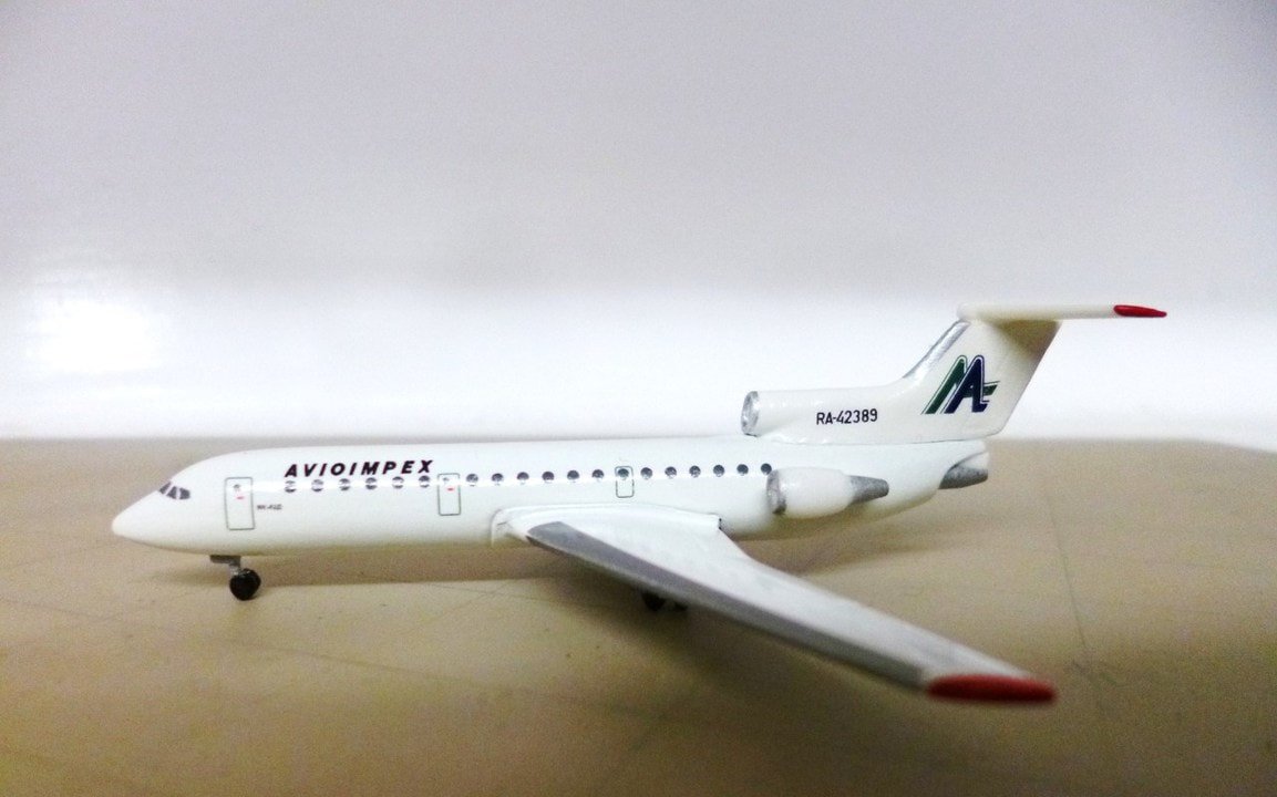 seagull-yak-42