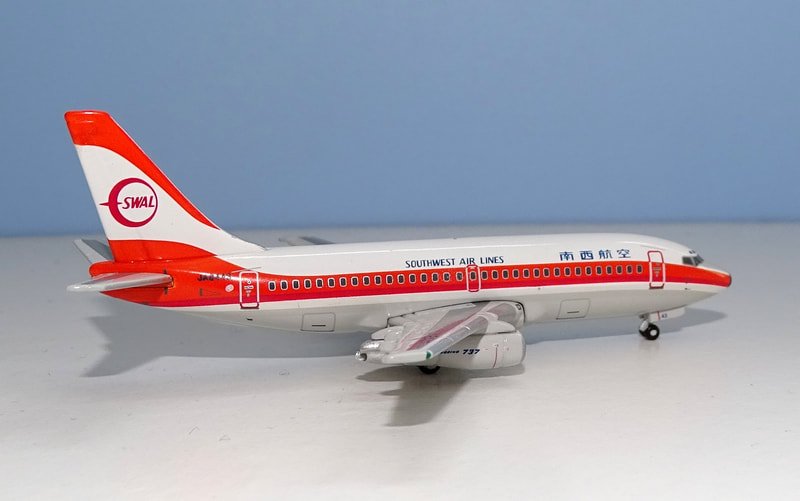 swal-b732-07