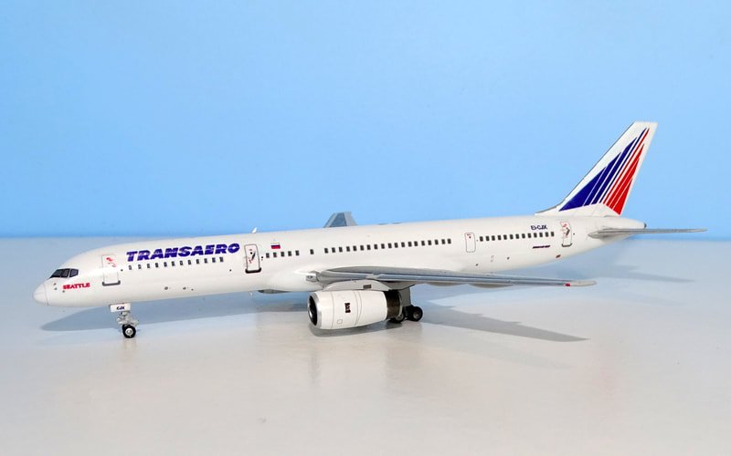 transaero-b757-01