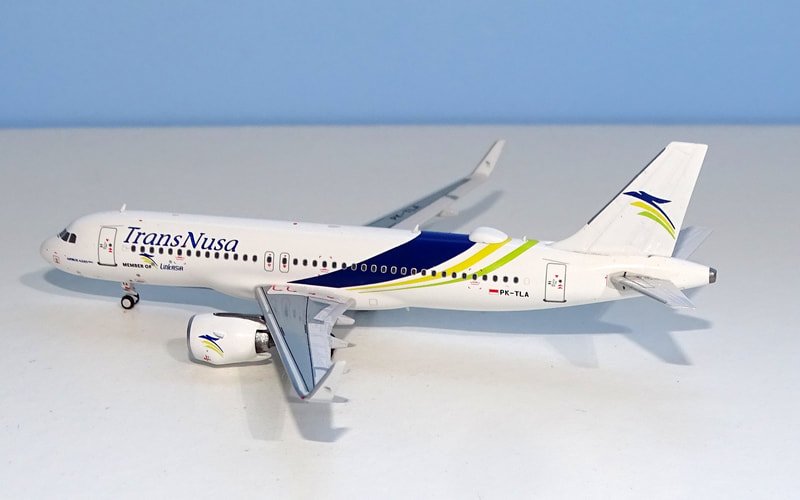 transnusa-a320-06