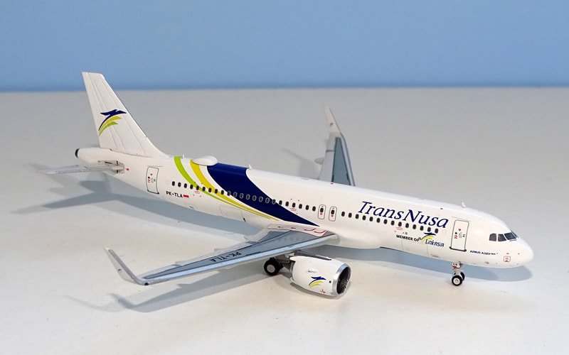 transnusa-a320-10