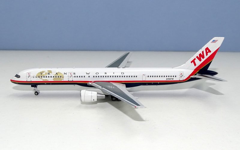 twa-757-04