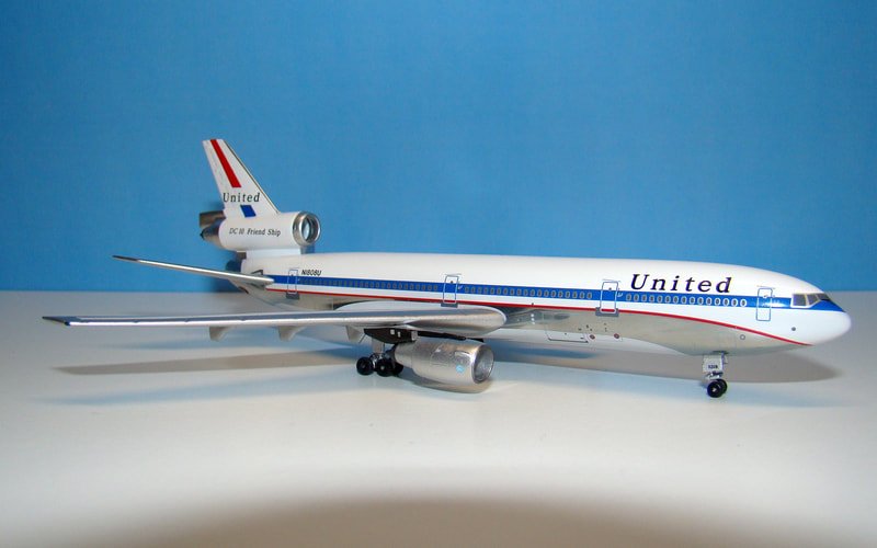 ua-dc10-15