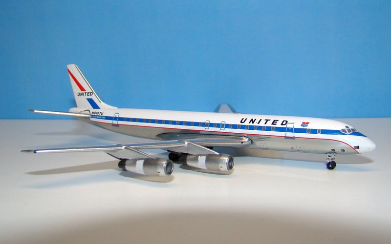 ua-dc85-09_1