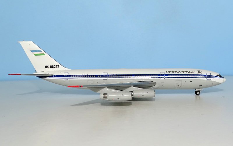 uzbekistan-il-86-dt-09