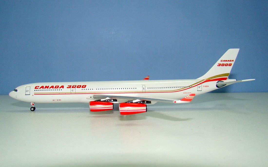 Canada 3000 Airbus A340-313X C-GZIA Aeroclassics 1:400 Scale Model Airliner
